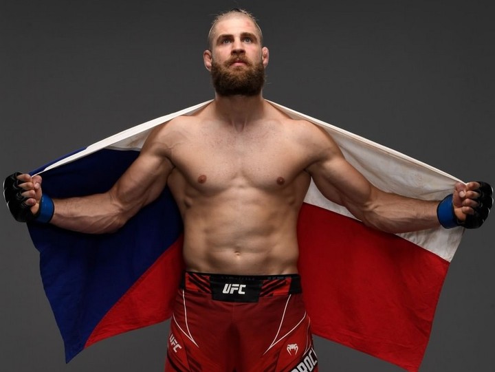 Česko bude mať šampióna UFC, zhoduje sa komunita MMA